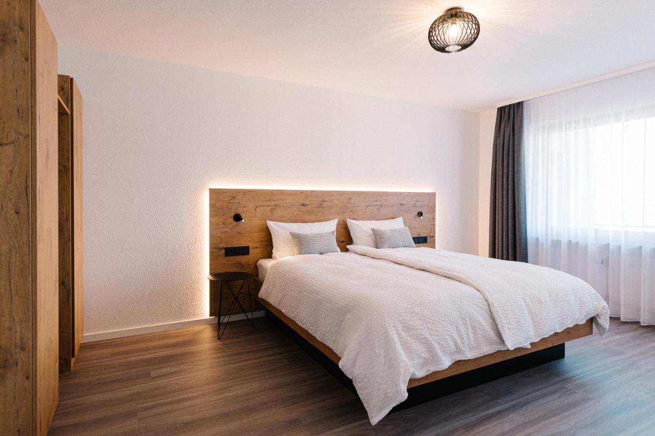 Moderne 2 Zi.-Fewo Blackforest Art Barrierefrei Naehe Freiburg 시몬스발드 외부 사진