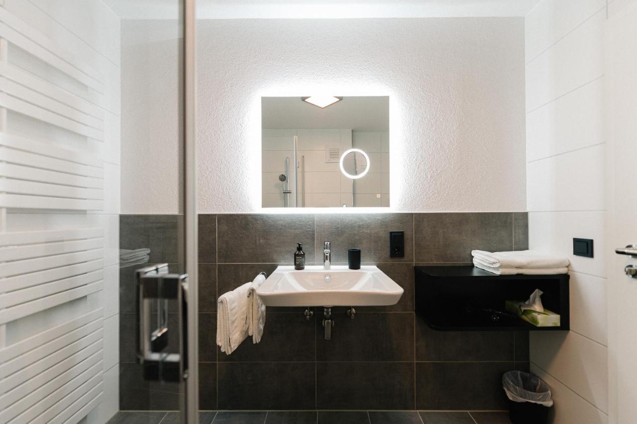 Moderne 2 Zi.-Fewo Blackforest Art Barrierefrei Naehe Freiburg 시몬스발드 외부 사진