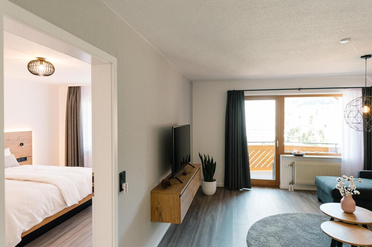 Moderne 2 Zi.-Fewo Blackforest Art Barrierefrei Naehe Freiburg 시몬스발드 외부 사진
